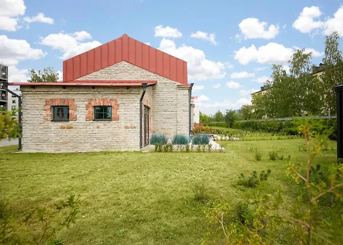 Appartement High Ceiling Loft With Its Own Backyard And A Terrace Tallinn